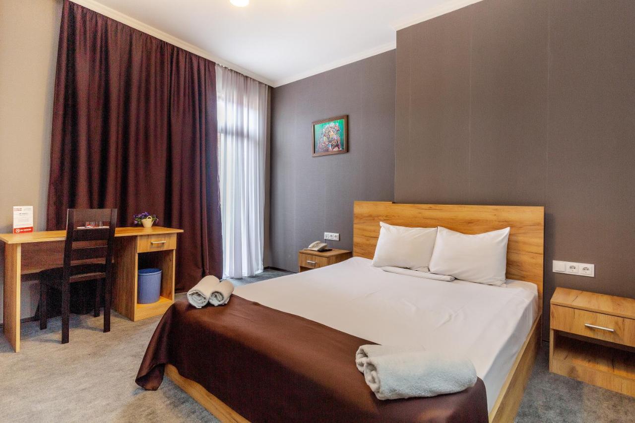 Hotel Marlyn Tbilisi Luaran gambar