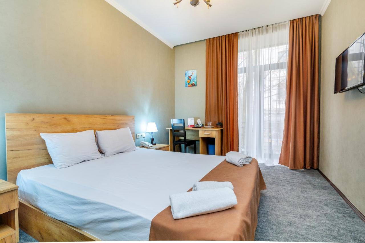 Hotel Marlyn Tbilisi Luaran gambar