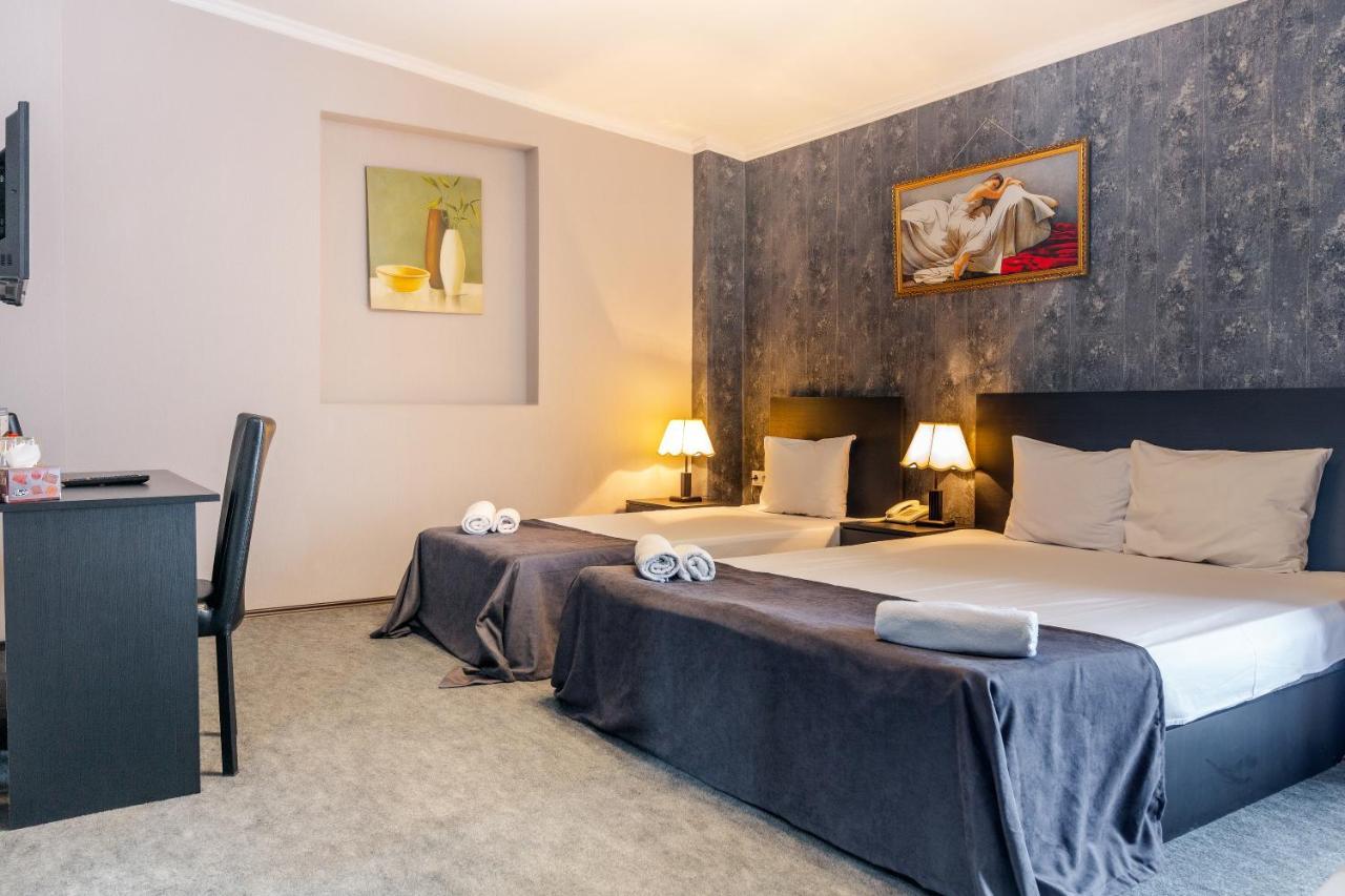 Hotel Marlyn Tbilisi Luaran gambar